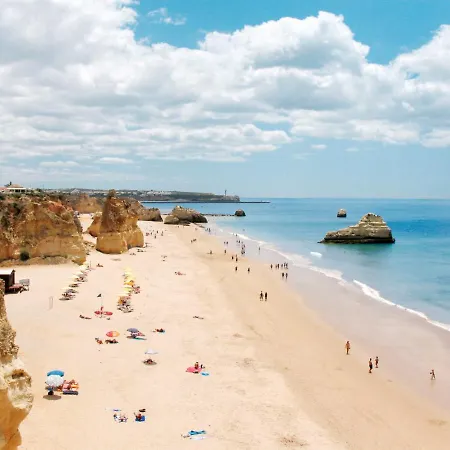 Апартаменти Avo Lucy By Interhome