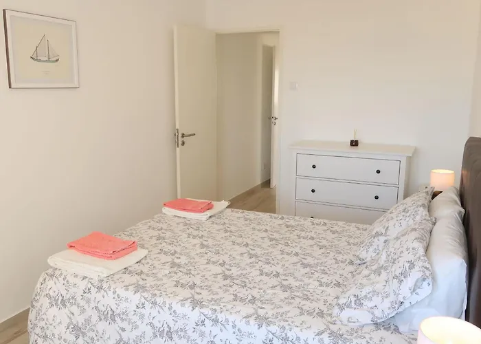 Avo Lucy By Interhome Appartement Portimão